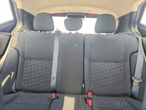 2021 NISSAN KICKS