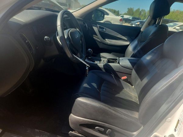 2015 INFINITI QX50