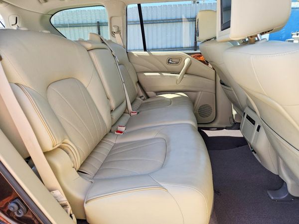 2017 INFINITI QX80