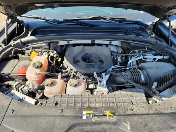 2024 JEEP GRAND CHEROKEE LIMITED 4XE — Engine bay