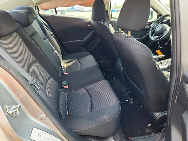2016 MAZDA 3 Sport/GX