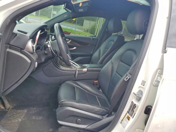 2020 MERCEDES-BENZ GLC GLC300-4M