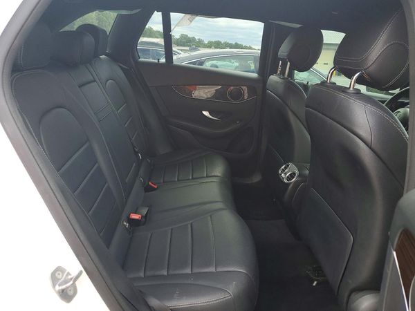 2020 MERCEDES-BENZ GLC GLC300-4M
