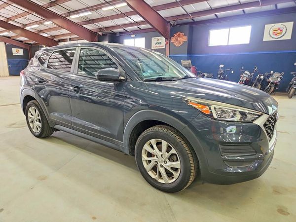 2019 HYUNDAI TUCSON SE