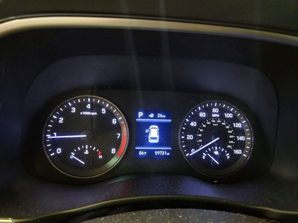 2019 HYUNDAI TUCSON SE
