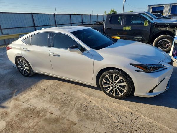 2019 LEXUS ES 350