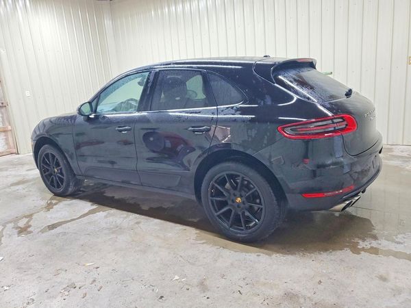 2015 PORSCHE MACAN