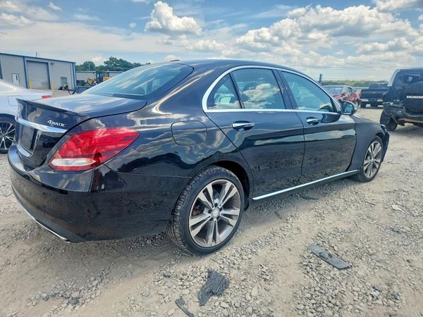 2016 MERCEDES-BENZ C C300-4M