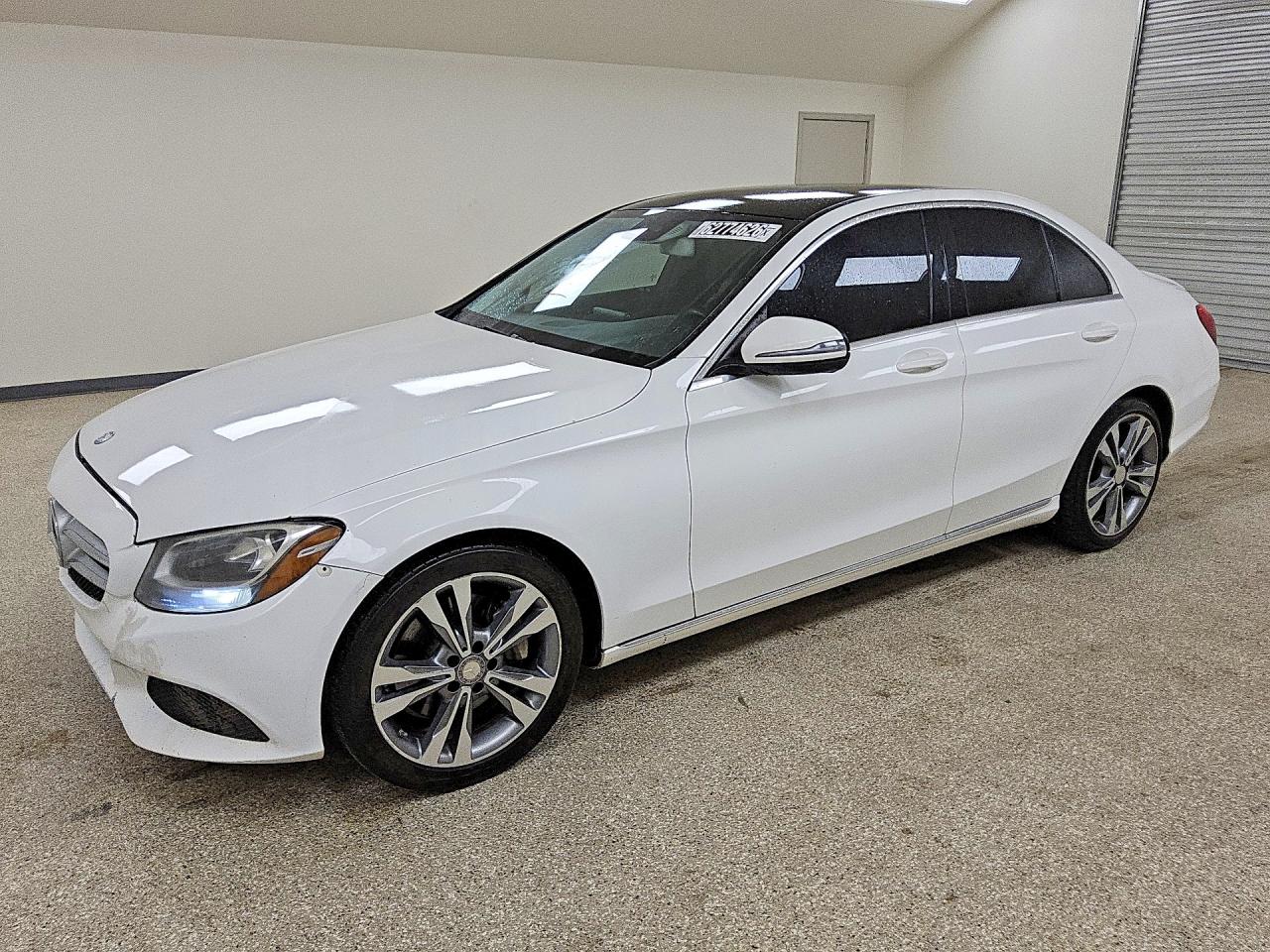 2016 MERCEDES-BENZ C C300