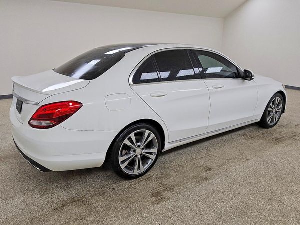2016 MERCEDES-BENZ C C300