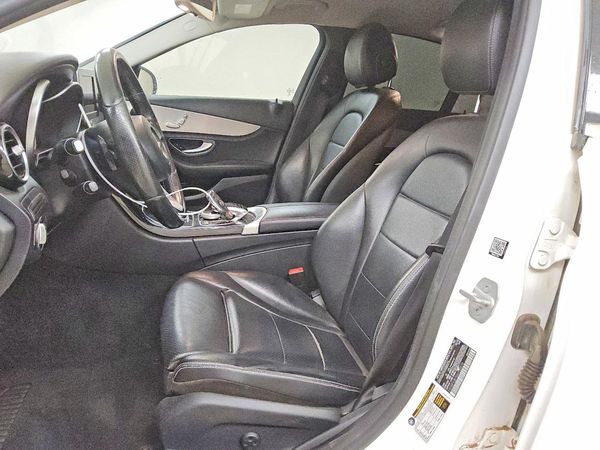 2016 MERCEDES-BENZ C C300