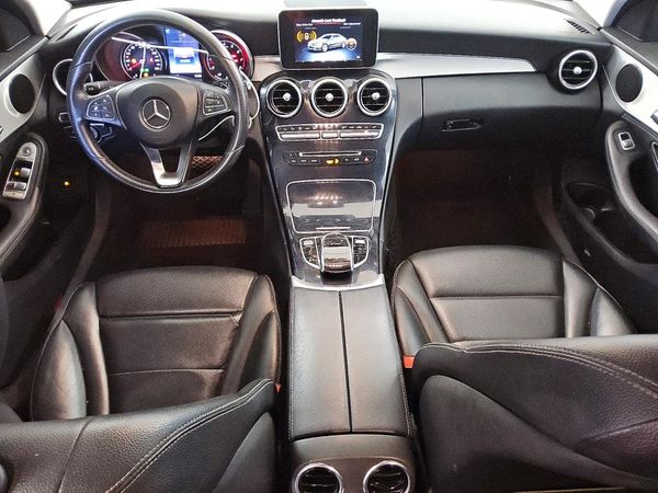 2016 MERCEDES-BENZ C C300