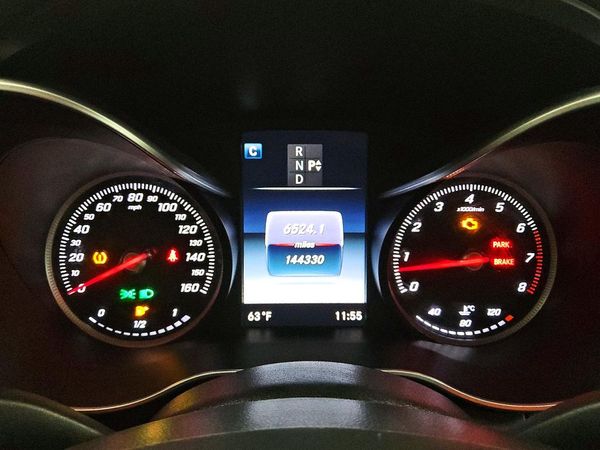 2016 MERCEDES-BENZ C C300
