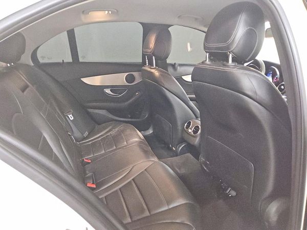 2016 MERCEDES-BENZ C C300