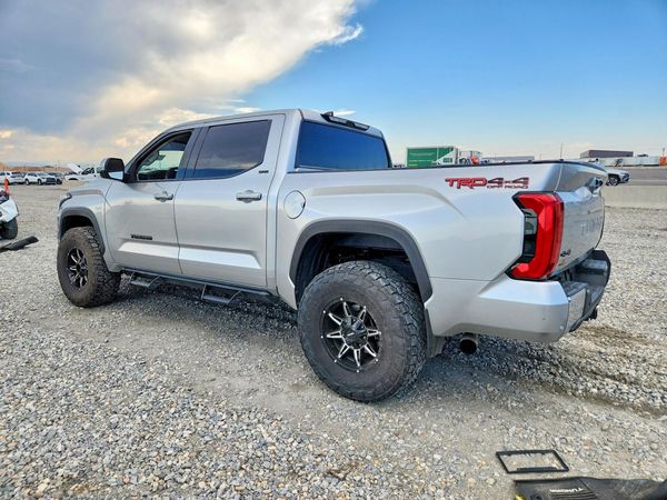2023 TOYOTA TUNDRA