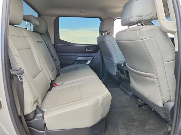 2023 TOYOTA TUNDRA