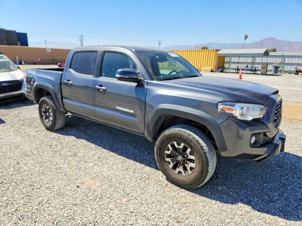 2022 TOYOTA TACOMA SR5