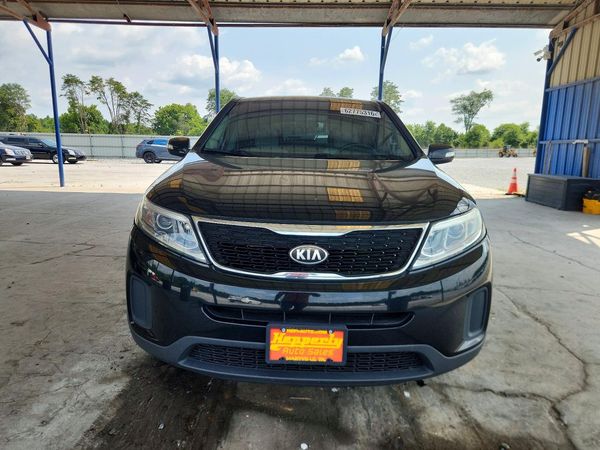 2014 KIA SORENTO Base/ LX
