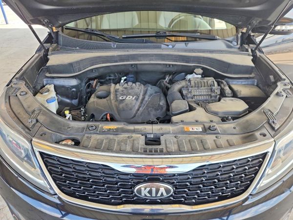 2014 KIA SORENTO Base/ LX