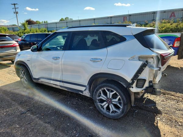 2021 KIA SELTOS