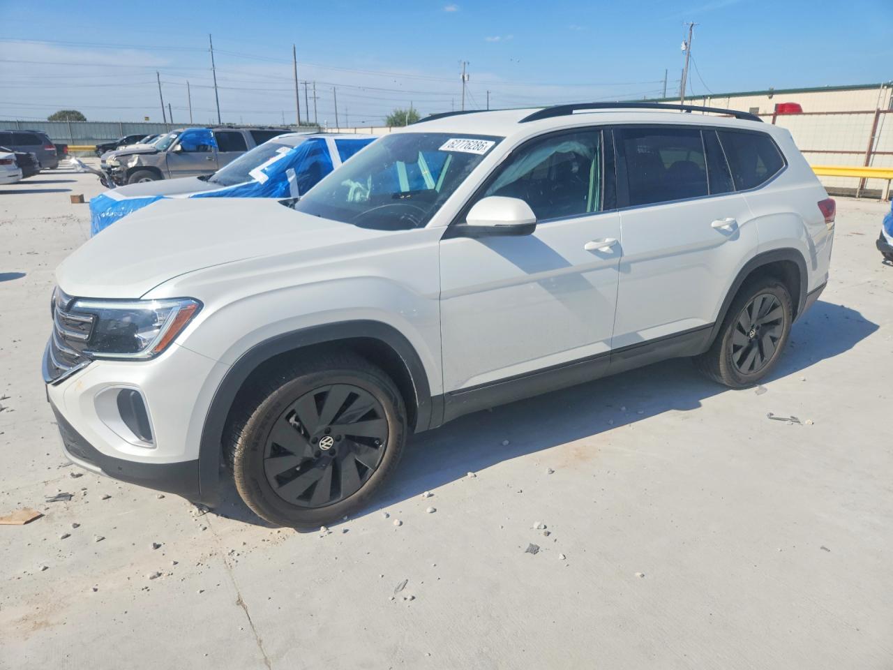 2026 VOLKSWAGEN ATLAS 4Motion SE — Front 3/4