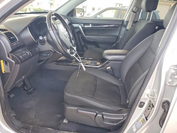 2015 KIA SORENTO GL
