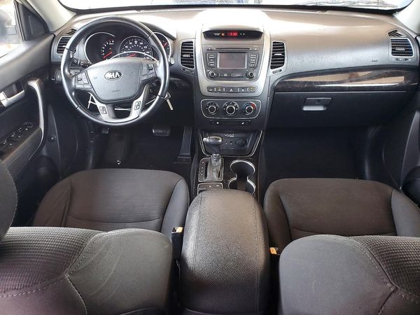 2015 KIA SORENTO GL