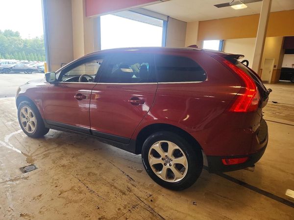 2013 VOLVO XC60