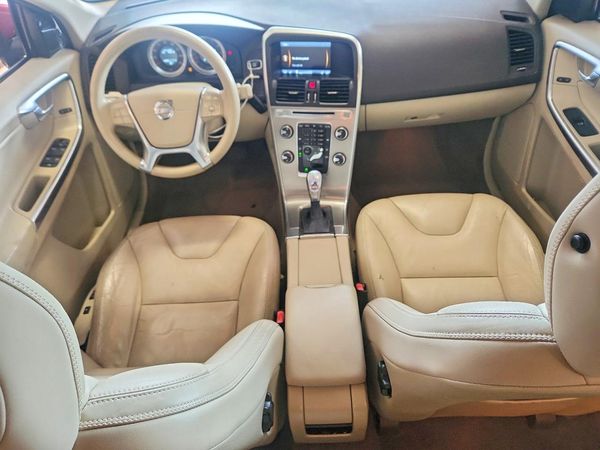 2013 VOLVO XC60