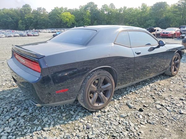 2013 DODGE CHALLENGER Base