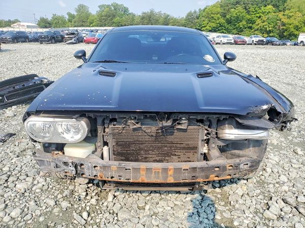 2013 DODGE CHALLENGER Base