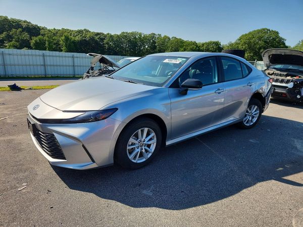 2026 TOYOTA CAMRY