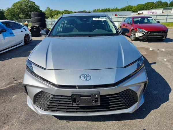 2026 TOYOTA CAMRY
