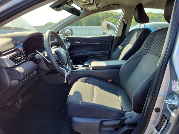 2026 TOYOTA CAMRY