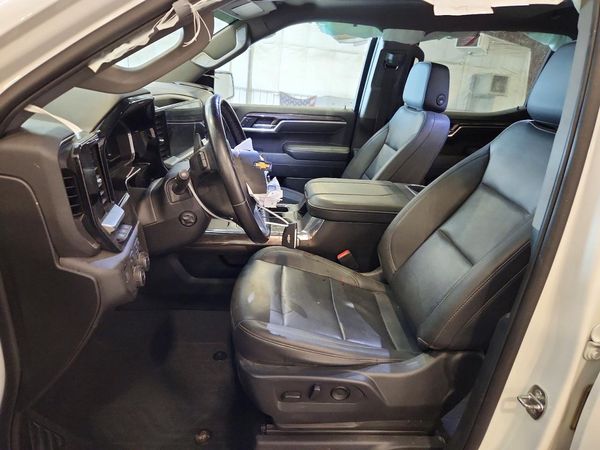 2023 CHEVROLET SILVERADO LTZ — DENT