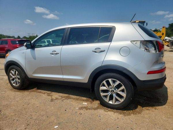 2015 KIA SPORTAGE GL - Middle-low
