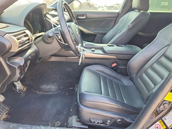 2016 LEXUS IS 300