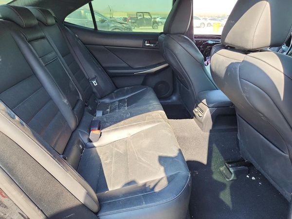 2016 LEXUS IS 300