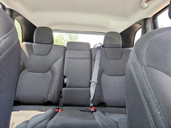 2019 JEEP CHEROKEE LATITUDE FWD