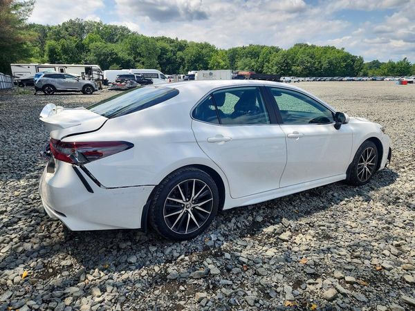2023 TOYOTA CAMRY