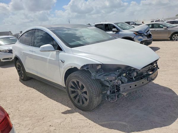 2020 TESLA MODEL X