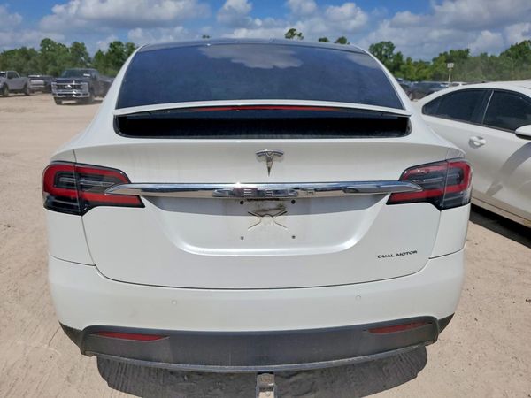 2020 TESLA MODEL X