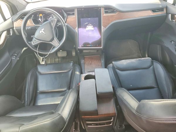 2020 TESLA MODEL X