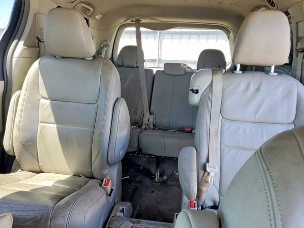 2018 TOYOTA SIENNA