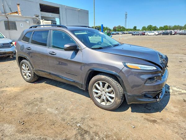 2018 JEEP CHEROKEE LATITUDE 4X4