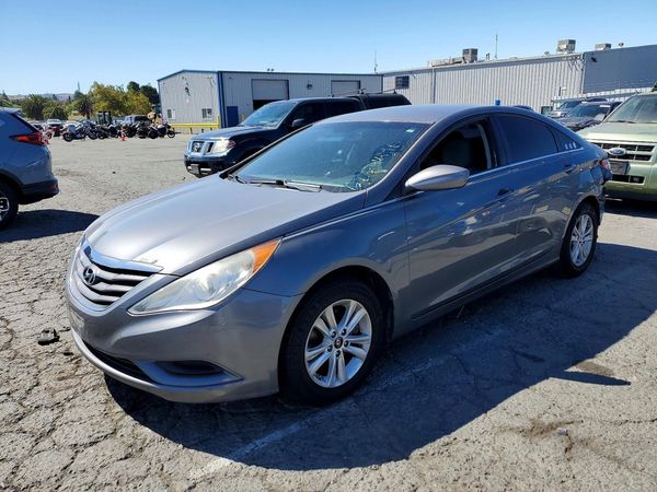 2012 HYUNDAI SONATA