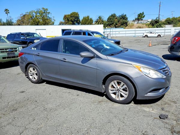 2012 HYUNDAI SONATA