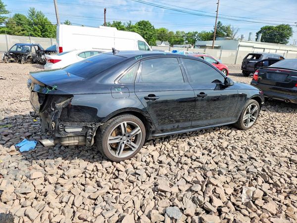 2017 AUDI A4 quattro Premium Plus