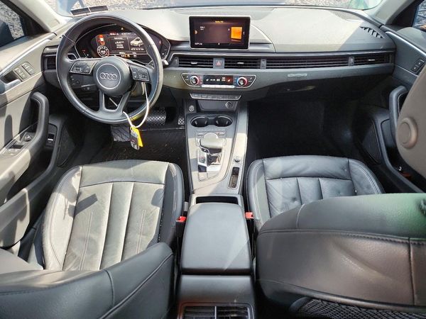 2017 AUDI A4 quattro Premium Plus