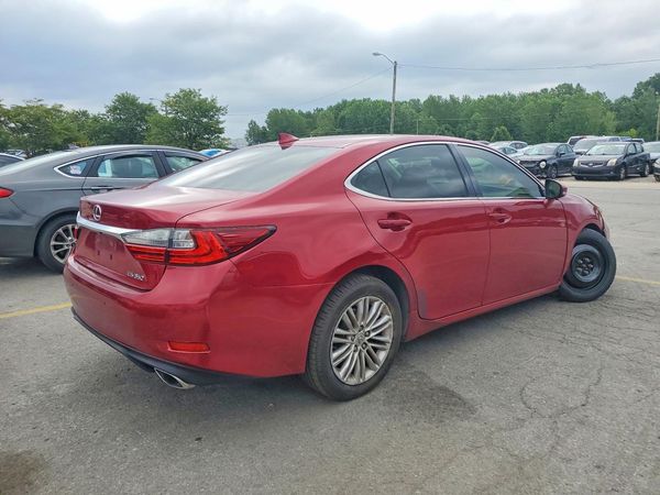 2016 LEXUS ES